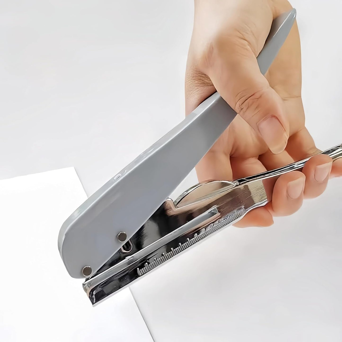 1 Pack 1/4 inch (6mm) Single Hole Punch Heavy Duty Round Hole Paper Puncher 2 Inch Reach Deep Throat Hand Held Long Hole Punch for Paper ID Cards PVC Tags Plastic Cardboard, Grey