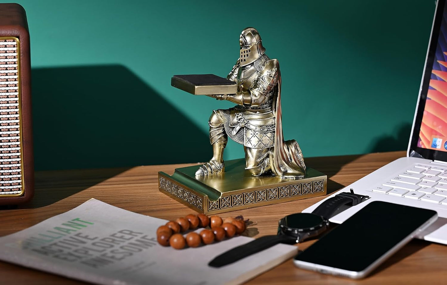 King's Guard Watch Display Stand Eyeglass Jewelry Bracelet Necklace Holder Trays Towers Resin Pen Holder Warrior Knight Mobile Phone Stand for Office & Home (Bronze)