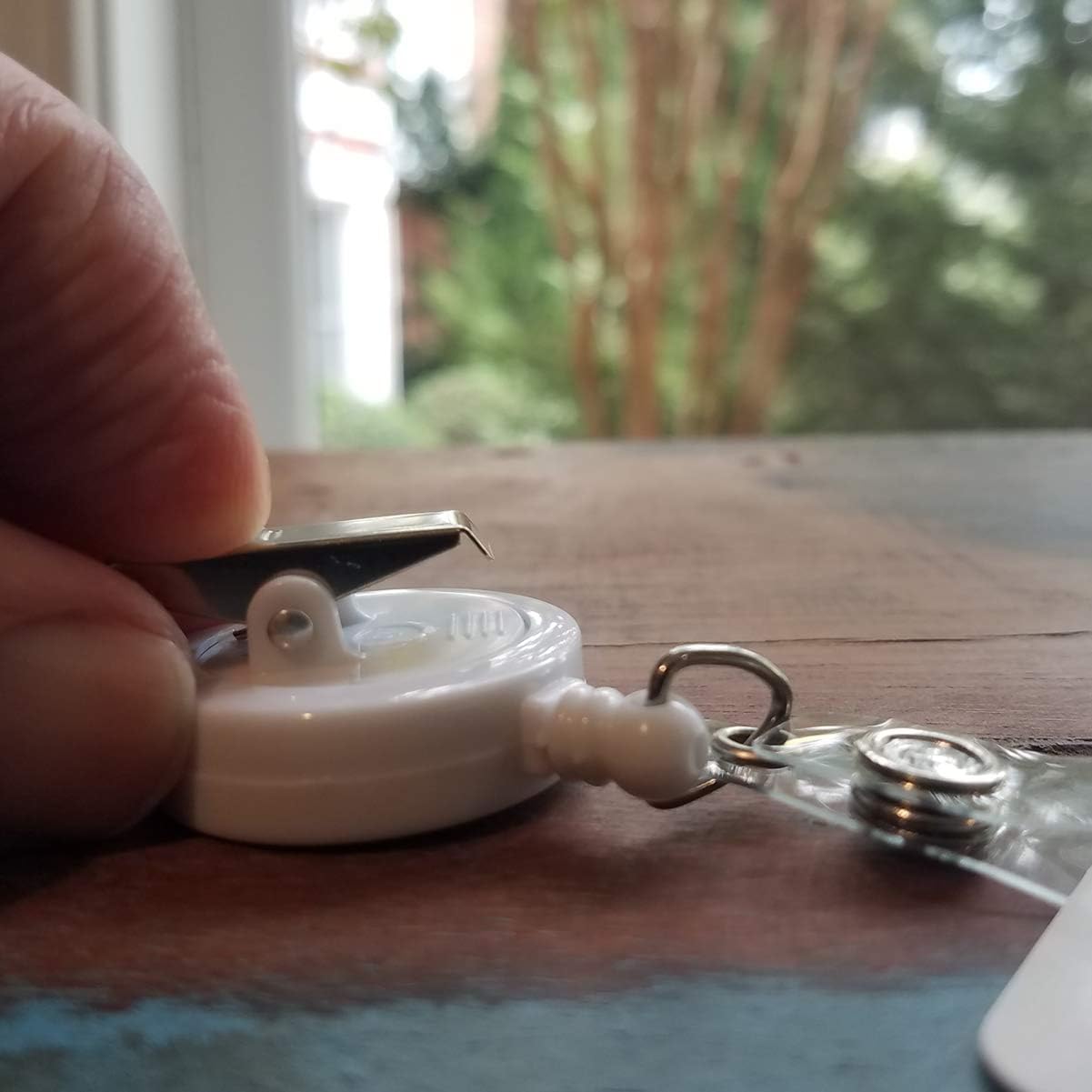 Bulk 25 Pack - Premium Retractable Badge Reels with Alligator Swivel Clip on Back by Specialist ID (White)