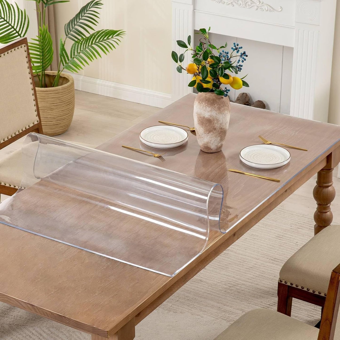 20 x 32 Inch Clear Table Cover Protector, 2mm Thick Clear Table Protector for Dining Room Table, Plastic Table Cover, Waterproof Table Pad for Kitchen, Office