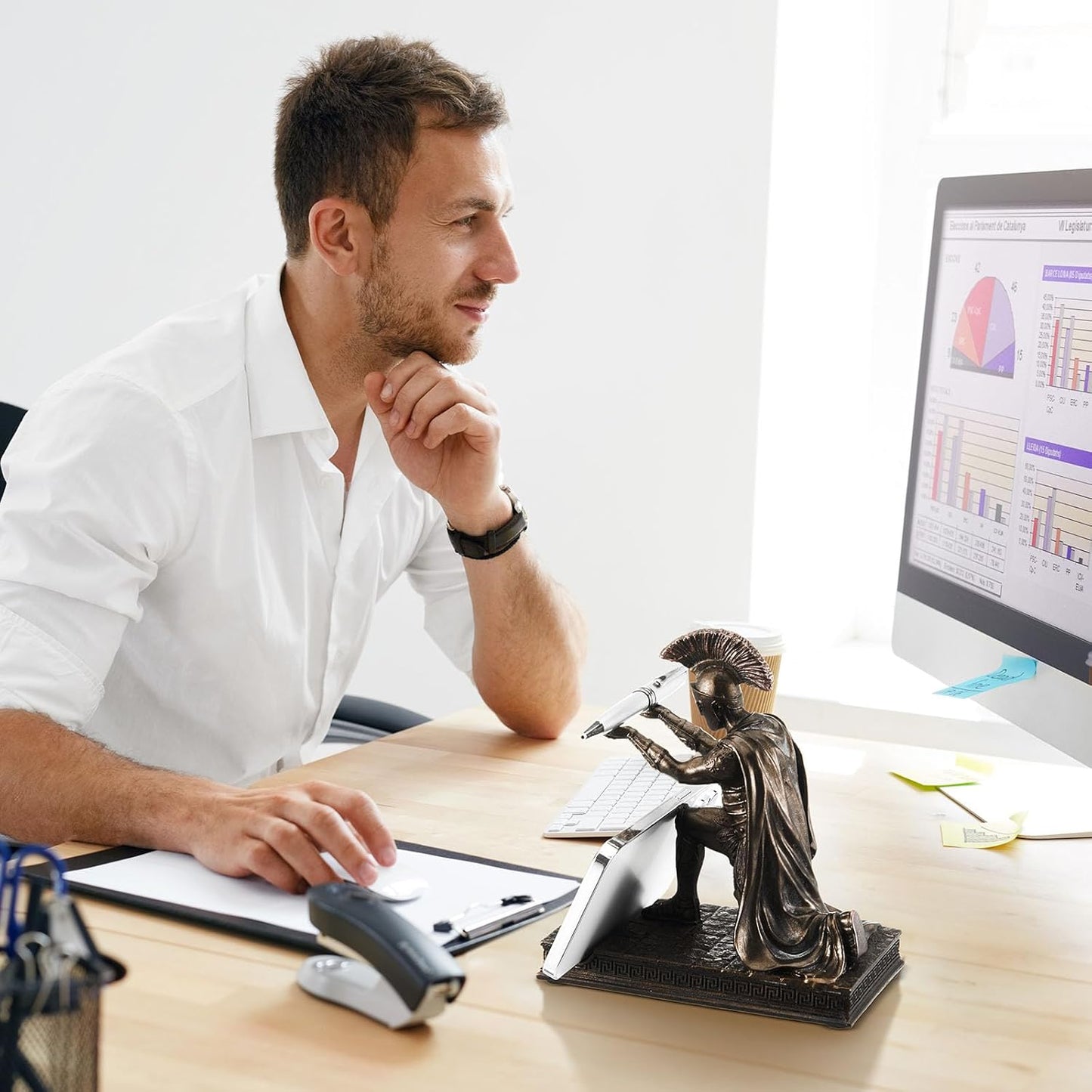 Spakon Knight Pen Holder with 2 Pens Resin Desk Organizers and Accessories Funny Executive Pen Stand Fancy Cool Office Gadgets Cool Desk Decorations for Men Home Supplies (Roman,Bronze)