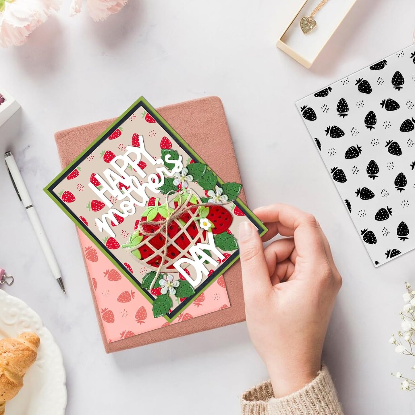 3D Textured Embossing Folders for Card Making, Strawberry Plastic Embossing Folders Fruits Embossing Folder Craft Card Template for DIY Scrapbooking