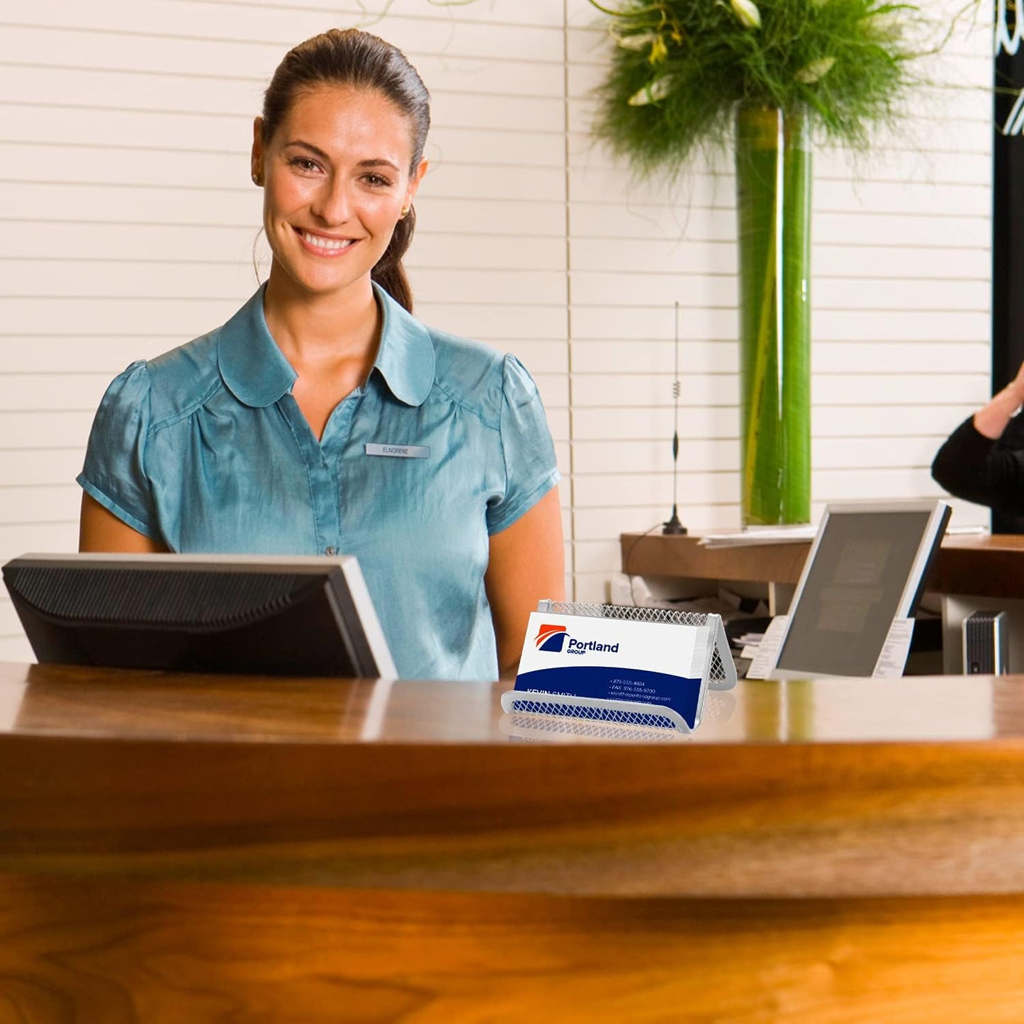 Rocutus 8pcs Business Card Holder - Metal Desk Card Organizer (Silver)