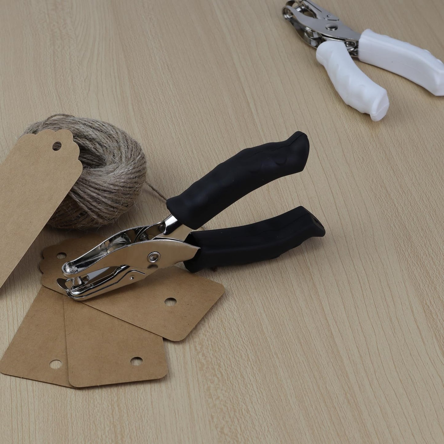 1/4” Circle Shaped Hole Puncher,Handheld Single Hole Punch with Black Soft Grip Handle,One Hole Paper Punch for Paper Crafts Tag in Home, Office, Classroom.