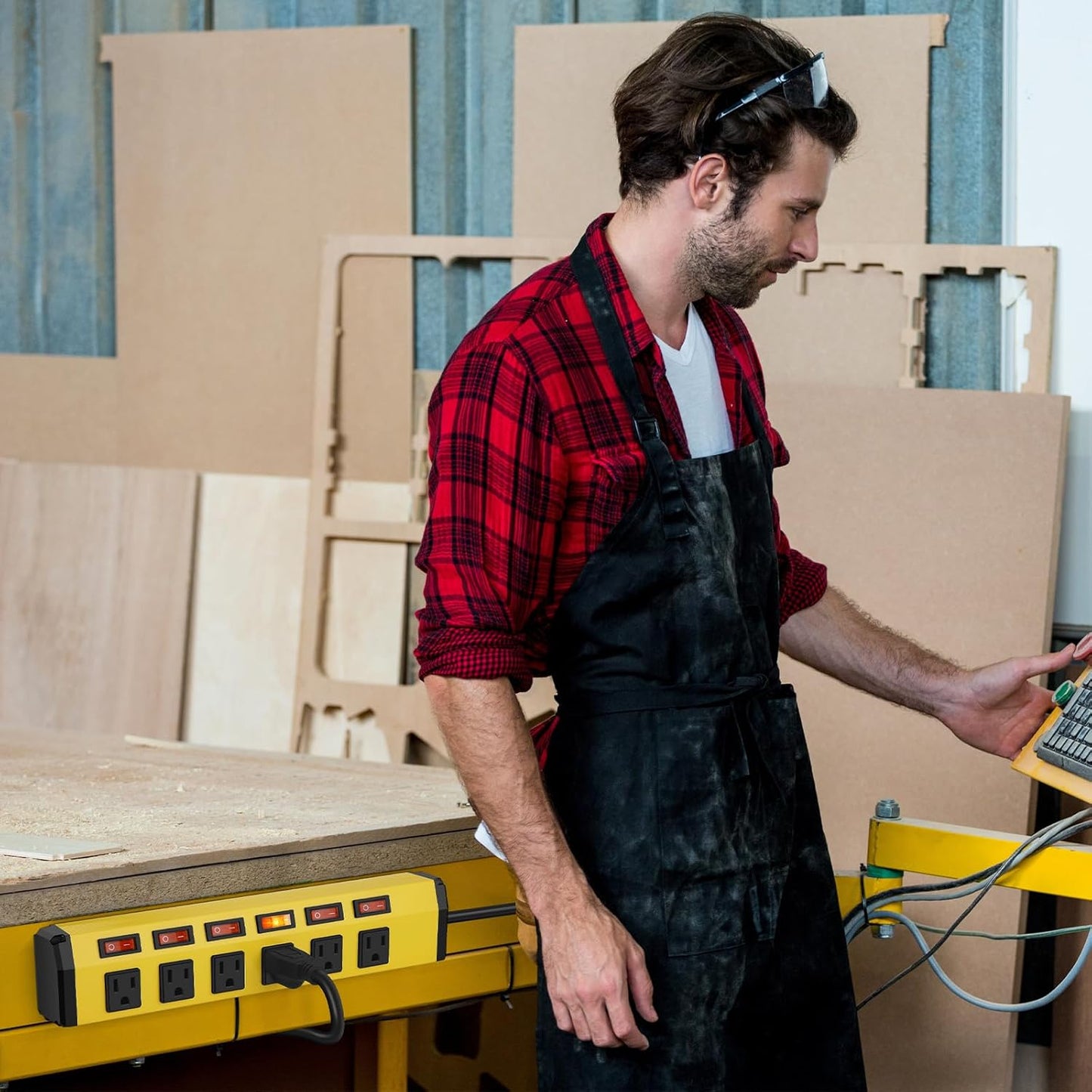 ANNQUAN 6 Outlet Metal Power Strip with 6 Individual Switches,Heavy Duty Power Strip 1200J 15A 3FT Cord Home Office Industrial Commercial Shop