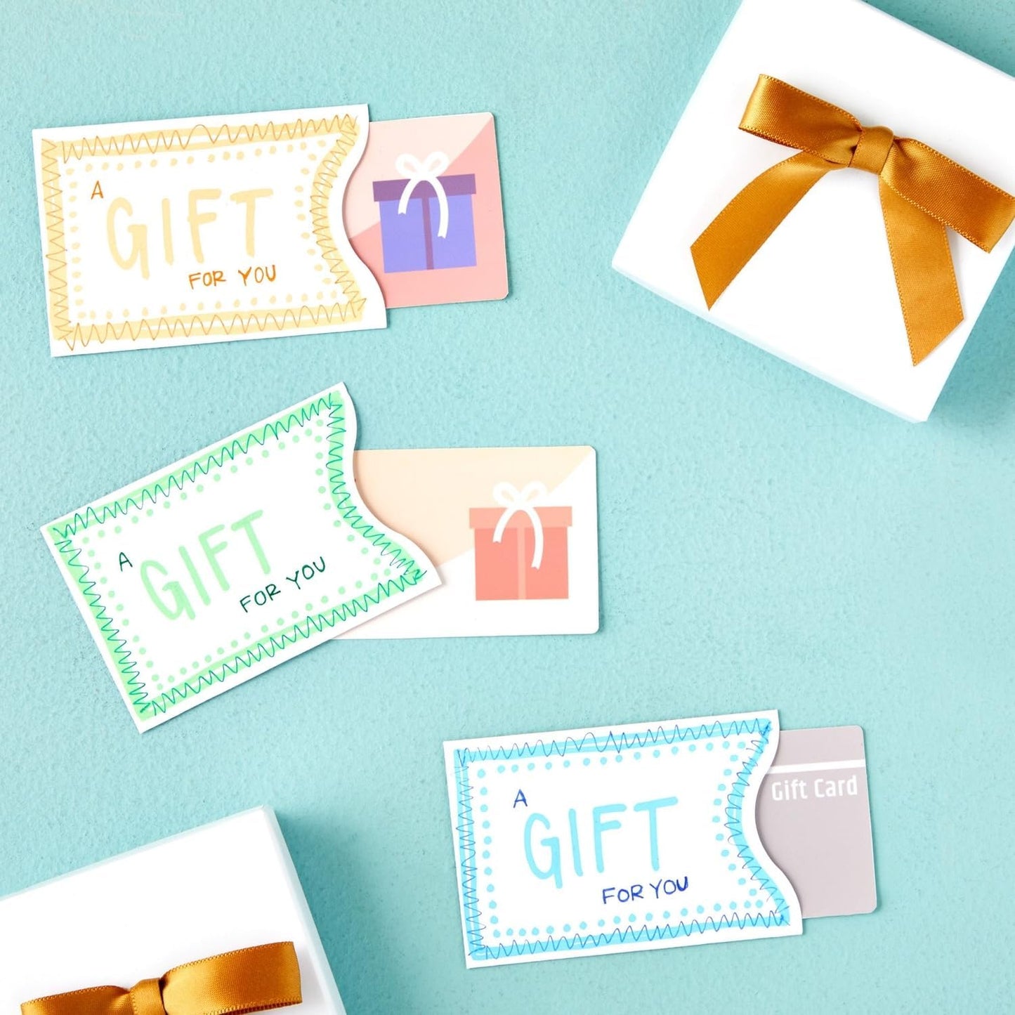 Stockroom Plus Credit Card Envelopes - 3.5 x 2.3 in, White, 500 Count - Key Card Sleeves & Hotel Holders - Tear-Resistant Sleeves