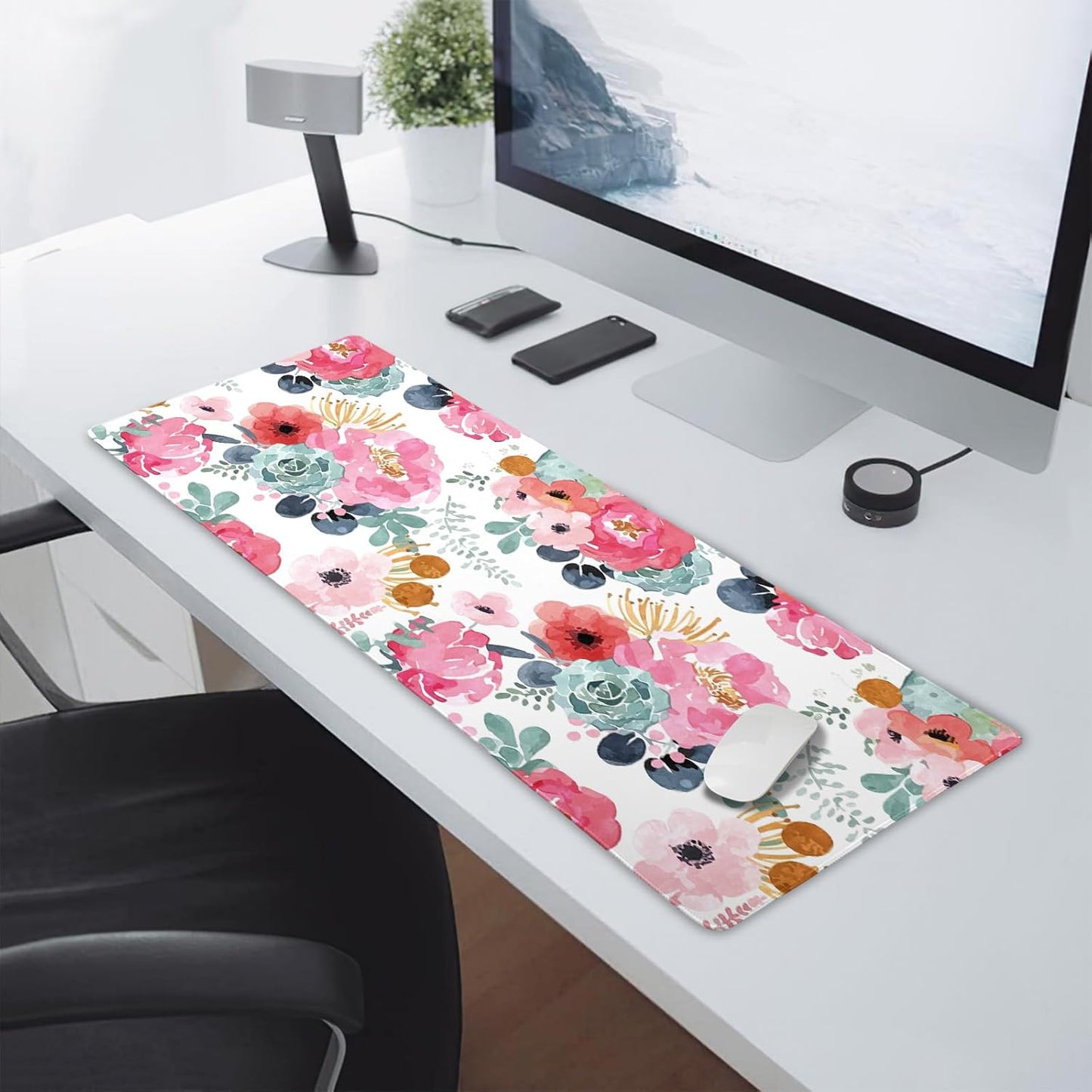 Pink Green Flowers Gaming Mouse Pad XL Cute Watercolor Floral Pretty Extended Desk Pad Trendy Pastel Big Large Mousepad Non-Slip Rubber Base Stitched Edge Long Table Mat for Desktop, 31.5 x 11.8 inch