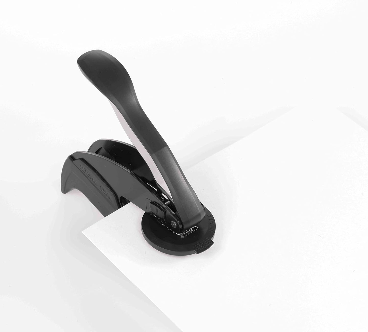 MaxMark Notary Seal Round Embosser for Utah State - Includes Gold Burst Seal Labels (42 Count)