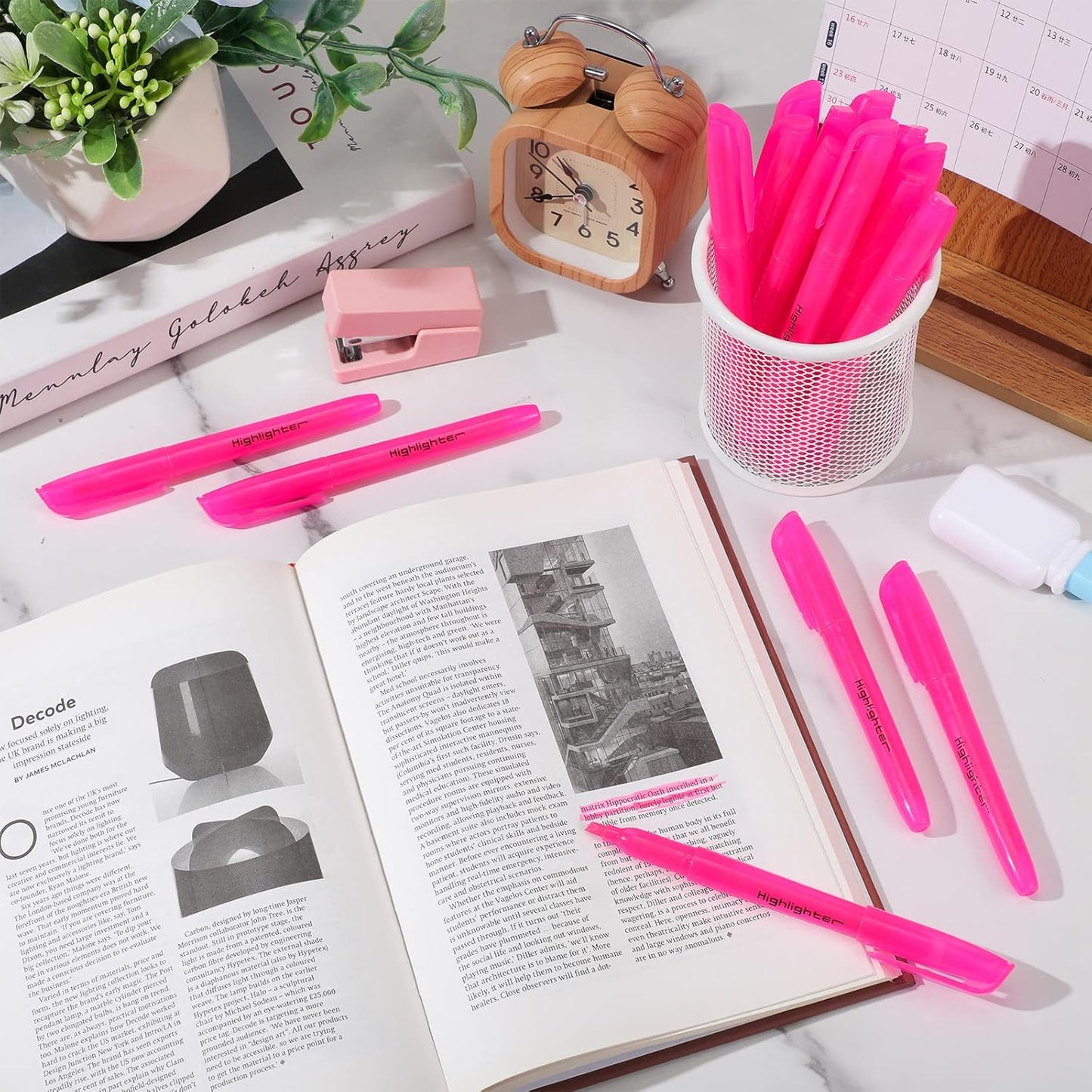 Fuutreo 60 Pack Pastel Highlighters Bulk Bright Color Highlighter Marker Chisel Tip Dry Quickly Safe Highlighter Pens Fluorescent Ink for Adults Home School Office(Pink)