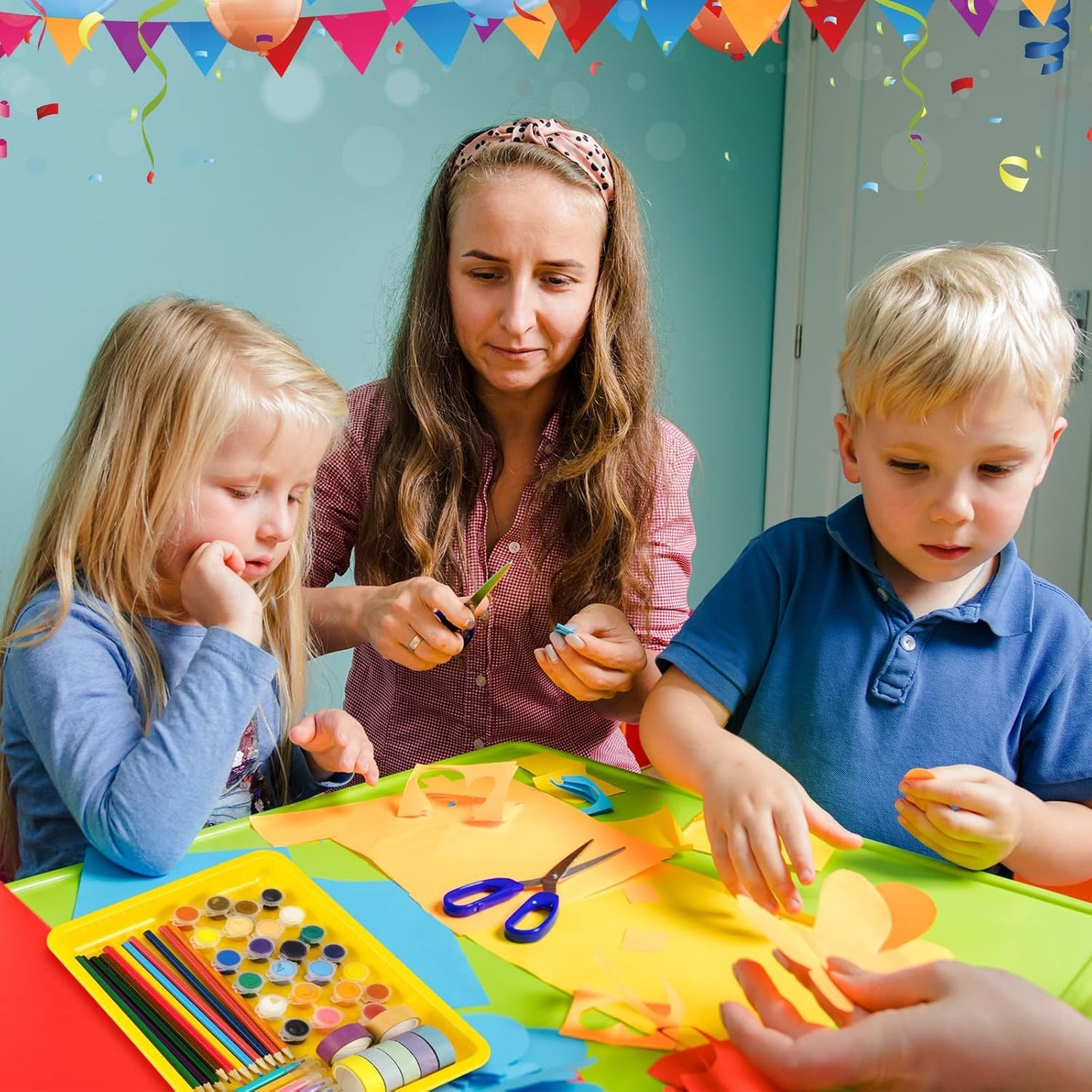 Maitys 24 Pcs Plastic Art Trays 11 x 8.7 x 1 Inch Activity Craft Tray Organizer Serving Tray Stackable Storage Sand Trays for School Painting Beads Crafts DIY Projects(Yellow)
