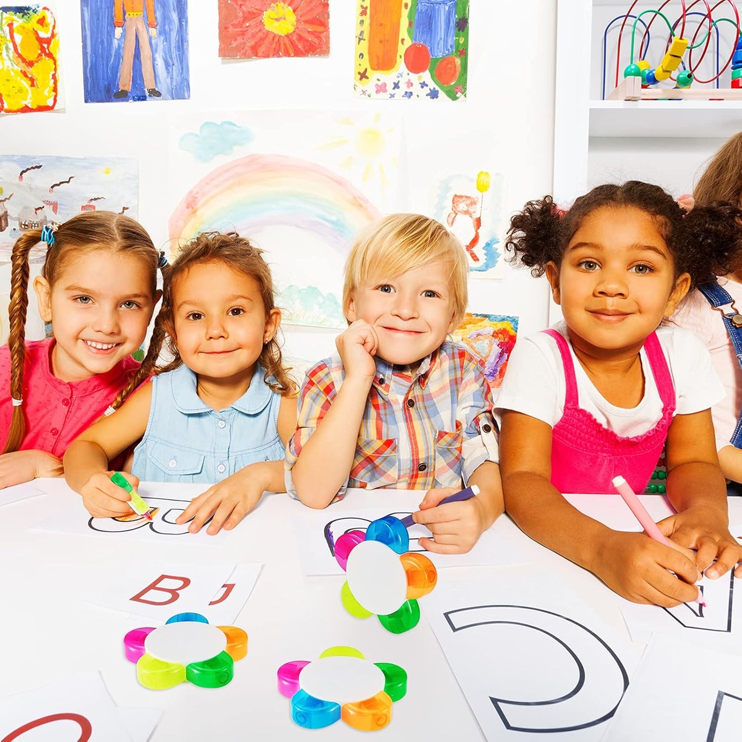 Outus 3 Pieces Petals Highlighters Assorted Colors Back to School Flower Shape Watercolor Highlighter Pens 5-in-1 Fluorescent Pens for Office School Stationery Aesthetic Supplies,5 Colors