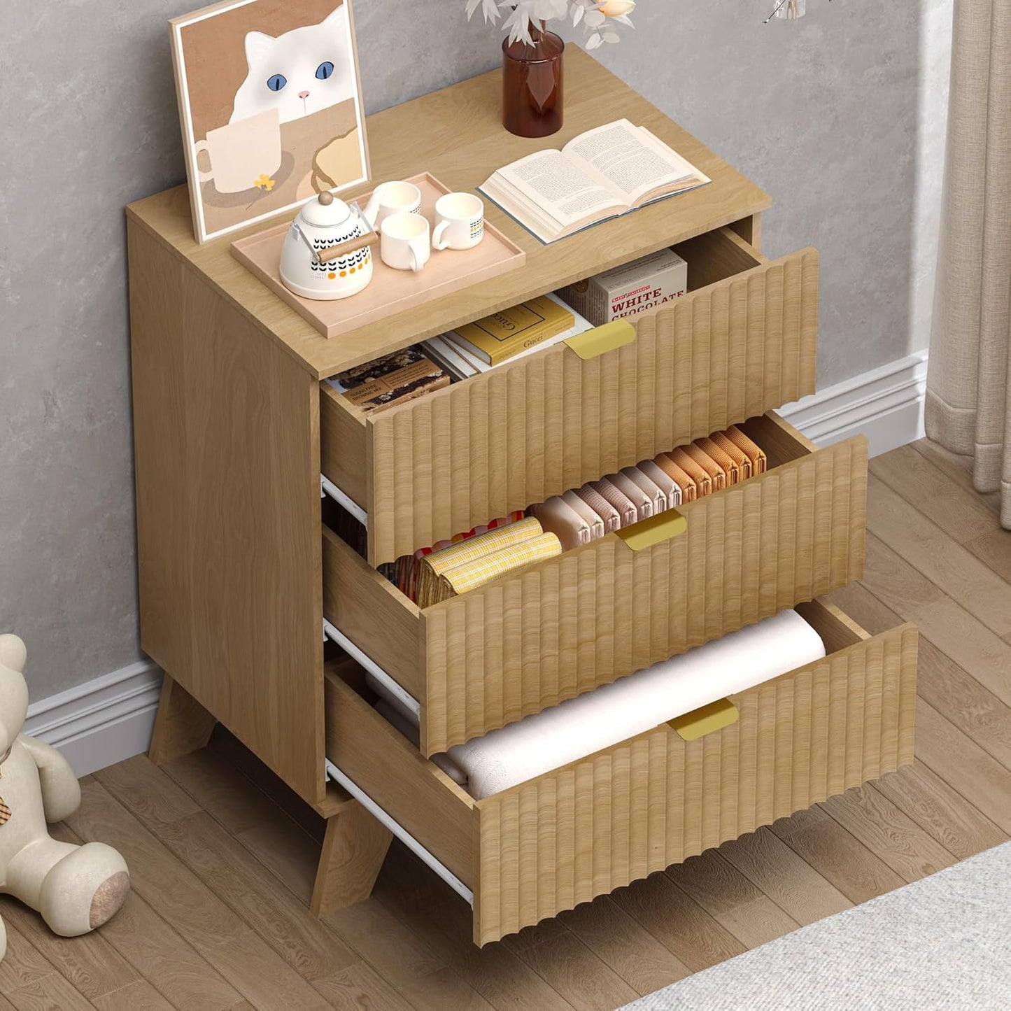 Fluted 3 Drawer Dresser, 30.3" Tall Compact Modern Boho Chest of Drawers, Wooden Storage Cabinet for Bedroom, Living Room, Entryway, Curved Profile Design