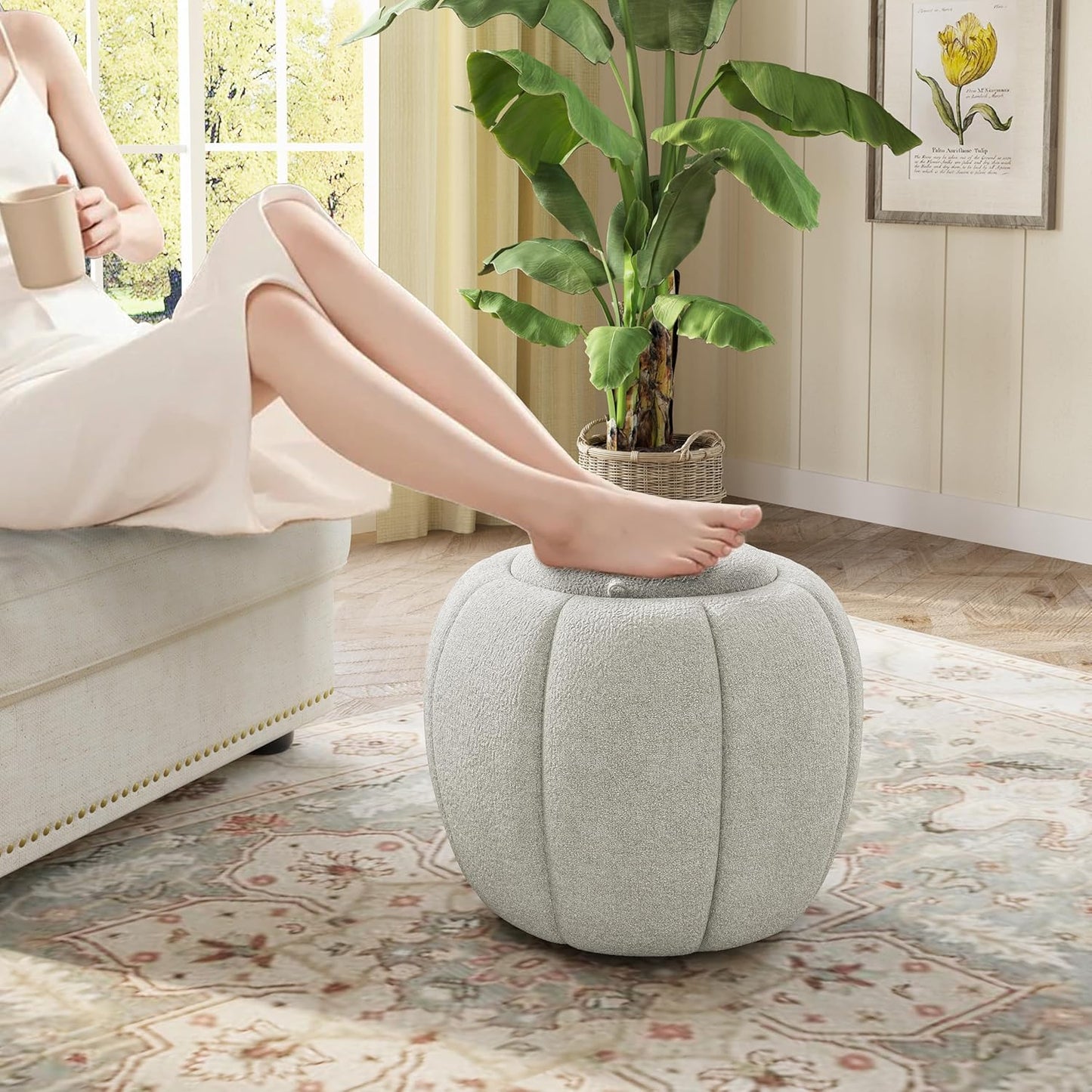Storage Ottoman, Round Ottoman with Storage, Upholstered Soft Vanity Stool for Living Room, Foot Stool for Bedroom, Entryway (Light Gray)